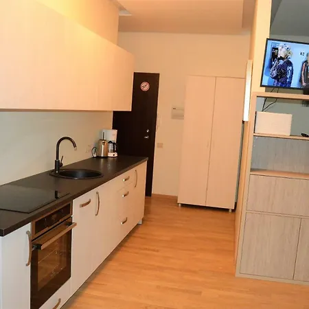 Apartment4me *